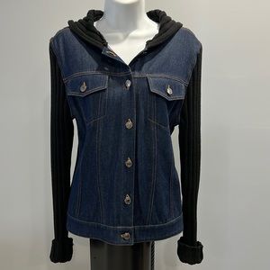 Denim and cotton jacket with hood.